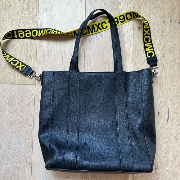 Steve Madden Black Yellow Strap Leather Book Work Large Travel Tote - Picture 3 of 8